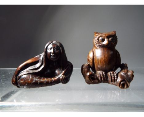 Netsuke - two vintage dark wood Japanese netsukes one in a form of an owl, sitting on a branch or a log (excellent condition)