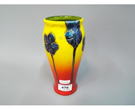 Anita Harris -  Anita Harris ceramic Harmony vase, signed in gold, approximate height 18 cm.