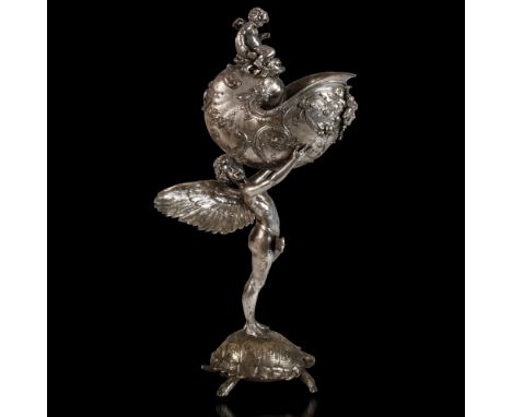Franz von Stuck, NautiluspokalEntwurf um 1890, Ausführung A. Köhler &amp;amp; Cie. Wien für WMF, Bronze vergoldet und versilb