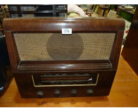 A vintage Columbia electric radio, 17'' x 19'' x 10''