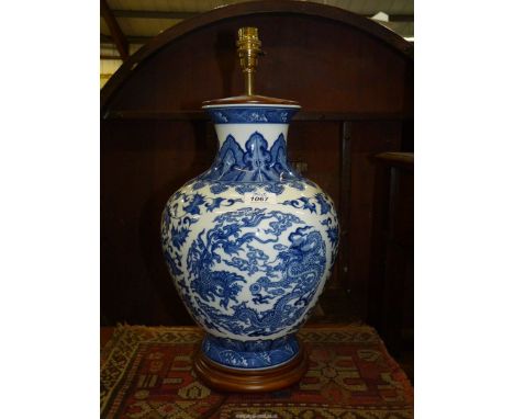 A large blue and white Chinese style Table Lamp, 16'' high approx..