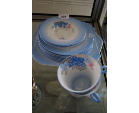 A Shelley Phlox pattern part tea service in a Regent shape