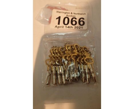 Set of fourteen antique type pocket watch keys, different sizes. P&amp;P Group 1 (£14+VAT for the first lot and £1+VAT for su