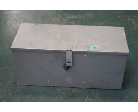 A locking metal trunk, height 36 cm, width 77 cm, depth 32 cm.