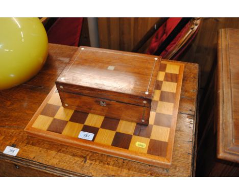 The Regency Co. chess set and board