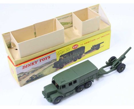 Dinky Toys No.695 7.2 Howitzer and Tractor set, includes No.689 Medium Artillery Tractor and No.693 7.2" Howitzer, military g