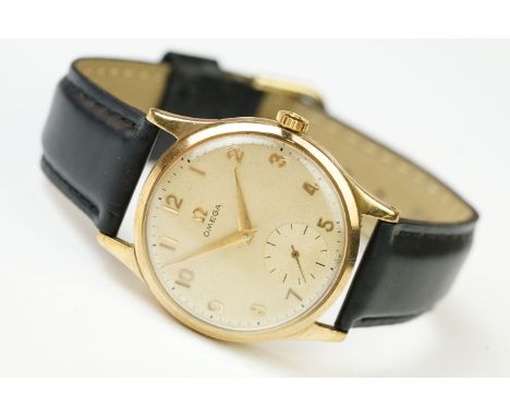 A vintage gents Swiss made Omega 17 jewel 9ct gold cased wristwatch, cal.266, movement numbered 14476138, case back marked De