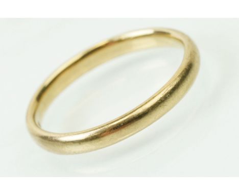 9ct gold hallmarked wedding band ring. Hallmarked Birmingham 1949. Size S.5. 