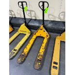 5,500 lbs. Capacity Hydraulic Pallet Jack