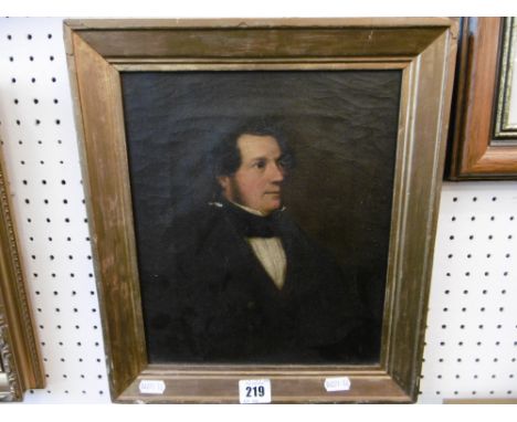 A 19TH CENTURY OIL PAINTING PORTRAIT OF A GENTLEMAN