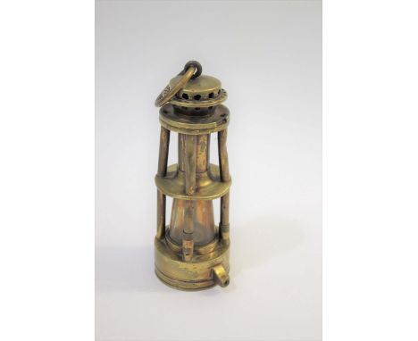 RARE MINERS LAMP - STANLEY OF DERBY ASHWORTH PATENT LAMP a brass Hepplewhite Gray safety lamp, with a conical glass reservoir