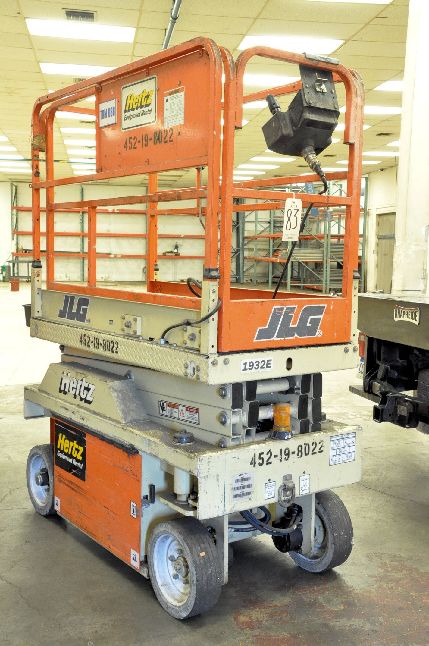 JLG Model 1932E, Electric 500Lbs. Capacity Scissor Man Lift, S/n