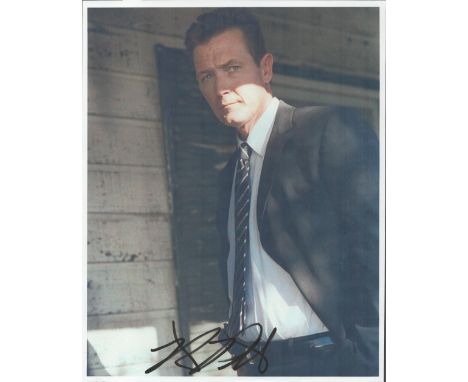 Actor, Robert Patrick signed 10x8 colour photograph. Patrick dropped out of college when drama class sparked his interest in 