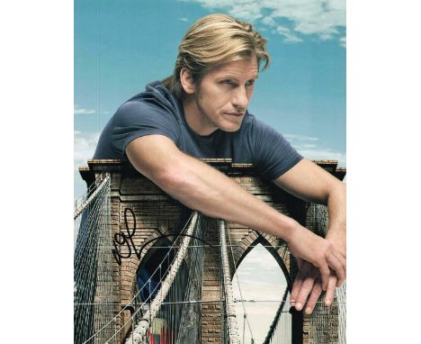 Actor, Denis Leary signed 10x8 colour photograph. Leary (born August 18, 1957) is an American actor, comedian, producer, and 