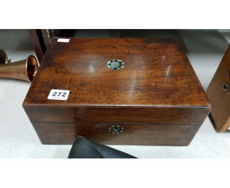 ANTIQUE WOODEN JEWELLERY BOX WITH MOTHER OF PEARL INLAY