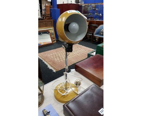 VINTAGE DESK LAMP 