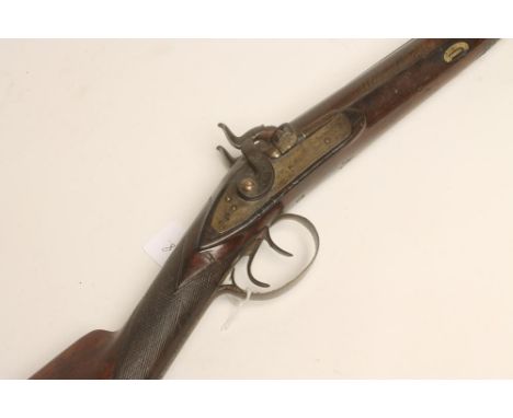 A DOUBLE BARRELLED PERCUSSION SHOTGUN, 19th century, with 29" damascus barrels, trigger guard with pineapple finial, walnut s