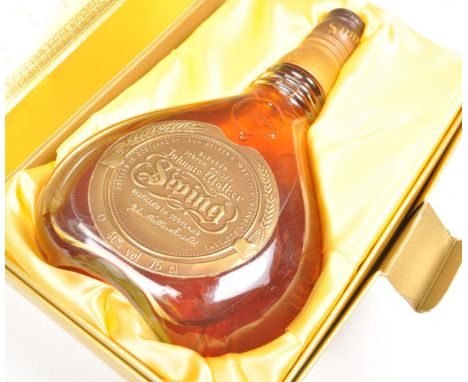 A bottle of Johnnie Walker Swing Blended Scotch Whisky 75cl, 40% volume being complete in the original presentation box
