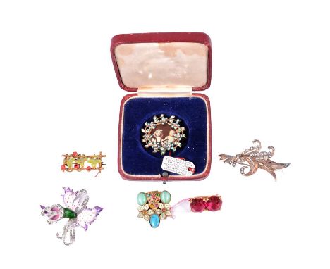 Sixteen small vintage paste and enamel brooches, a 40mm enamel and marcasite orchid brooch; 40mm enamel garland brooch with p