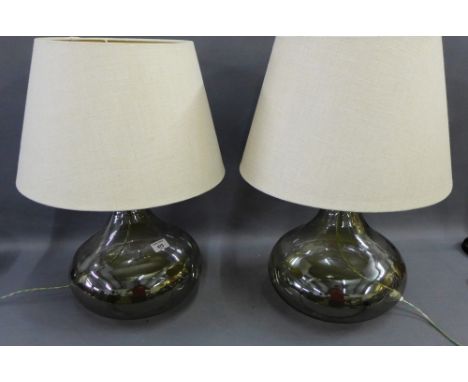 Contemporary pair of smoked glass table lamp bases with shades, (2) 