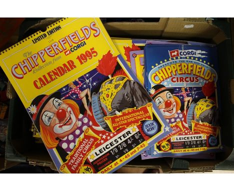 A quantity of limited edition Corgi Chipperfields Calendars, 1995. (one box)