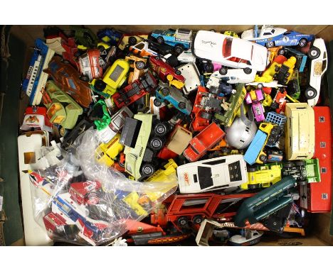 Corgi, Matchbox, Hot Wheels etc, a quantity of diecast vehicles including Matchbox Battle Kings, Battle of the Planets God Ph