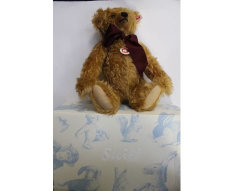 Steiff British Collectors Bear 2015, number 664731, boxed, limited edition