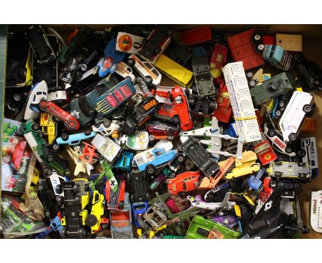 Matchbox, Majorette, Corgi etc, diecast vehicles (1 box)