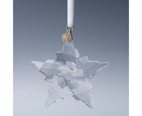 This is the Swarovski Annual Edition Christmas Ornament for the year 2021. The ornament features a beautifully crafted crysta