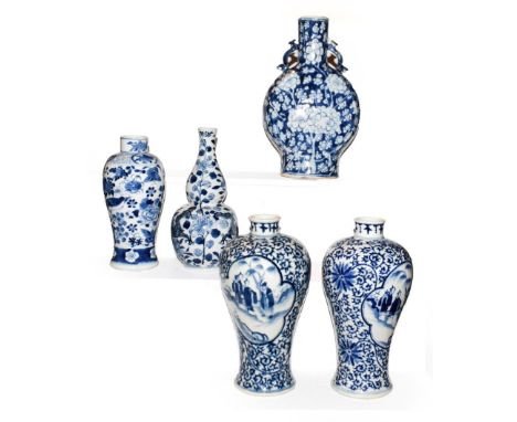 Five pieces of 19th century Chinese blue and white porcelain, including a pair of meiping vases painted in underglaze blue wi