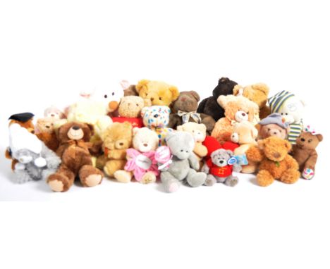 Teddy Bears - a collection of x 22 assorted teddy bears / plush toys to include: Jade, Heunec, Giftworks, Play, Jellycat, Bud