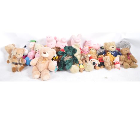 Teddy Bears - a collection of x 33 assorted teddy bears / plush toys to include: Peppa Pig, Jade, Skin, Gregory, Toyland and 