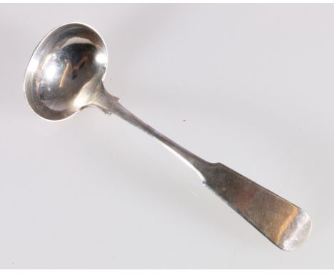 Toddy ladle of fiddle pattern by A MacLeod, Inverness c1830.