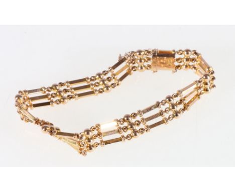 15ct gold gate link bracelet, 17.4g.
