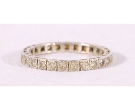 18ct white gold full eternity ring set with twenty stones, size U, 3.54g