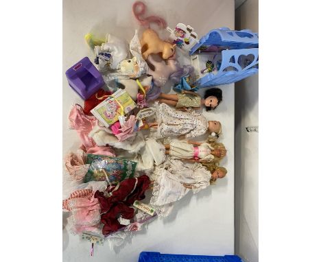 A selection of assorted vintage Barbie and My Little Pony 