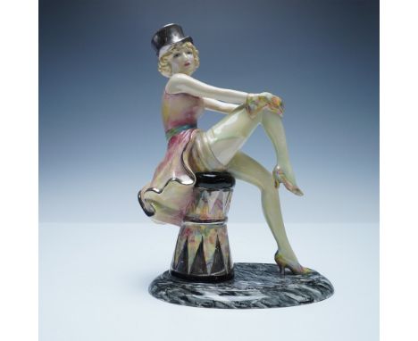 Exquisite ceramic figurine of legendary actress and singer Marlene Dietrich, crafted by Kevin Francis Peggy Davies Ceramics. 
