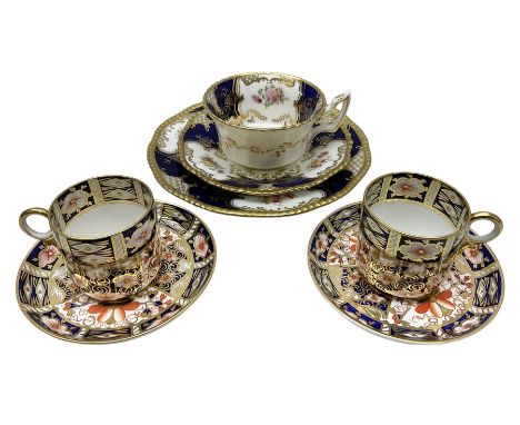 Coalport cobalt blue batwing pattern teacup trio, together with two Royal Crown Derby Imari pattern no 2451 cups and saucers,