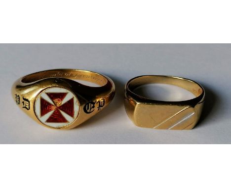 A gold Masonic Knights Templar swivel ring, size X, not hallmarked, 8g and a mid-century signet ring, size R, hallmarked, 2.2