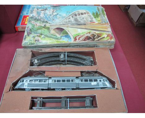 A Rare Hard to Find "Joustra Autorail" "Silver Arrow" Three Unit Articulated Locomotive, battery powered, motor tested ok (fr