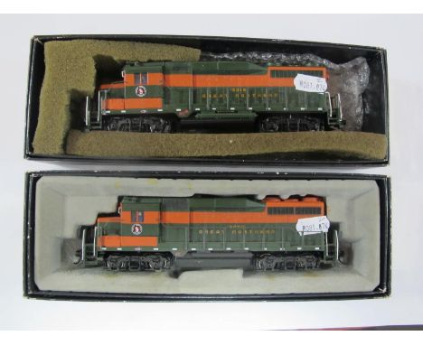 Two 'HO' Gauge Bachmann Spectrum E.M.D GP.30 Diesel Locomotives, Great Northern R/No's 3000 and 3018, boxed/good/untested