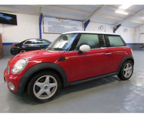 Make &amp; Model: Mini CooperDate of Reg: LB07 VRVColour: Redcc: 1598MoT: 06-01-2022Fuel Type: PETROLMileage: 75kTransmission