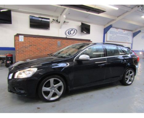 Make &amp; Model: Volvo V60 R-Design DriveDate of Reg: BF12 OPZColour: Blackcc: 1560MoT: 11-12-2022Fuel Type: DIESELMileage: 