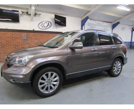 Make &amp; Model: Honda CR-V ES I-VTECDate of Reg: AO61 ZRPColour: Browncc: 1997MoT: 05-02-2022Fuel Type: PETROLMileage: 80kT
