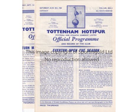 TOTTENHAM    Twenty one Tottenham Hotspur home programmes from the 1960/61 double winning season to inc 18 League matches plu