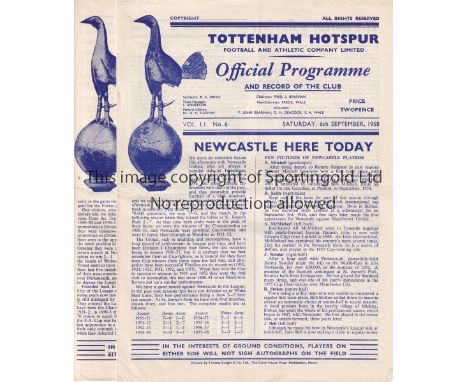 TOTTENHAM     Twenty two Tottenham Hotspur home programmes from the 1958/59 season to inc 19 League matches (contains Manches