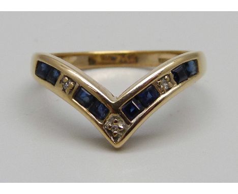 A 9ct gold, sapphire and diamond wishbone ring, 2.0g, L 