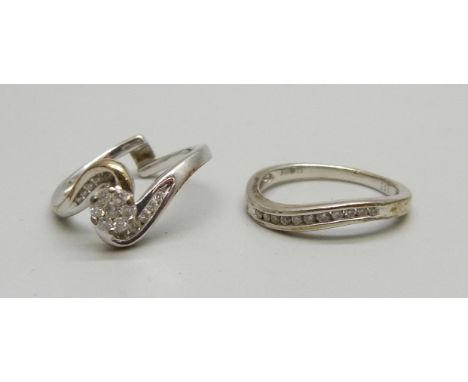Two 9ct white gold rings, 2.7g, K and 1.7g, K 
