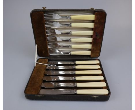 Antique Mappin &amp; Webb fish knives and fork set 