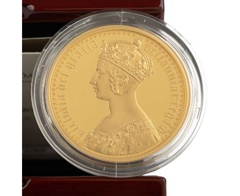 QUEEN ELIZABETH II PLAIN EDGE GOTHIC CROWN PORTRAIT £200 GOLD COIN, 2021 in .999 fine gold, encapsulated with presentation bo